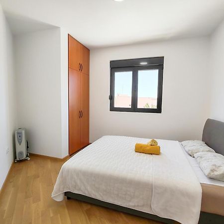 Sea View Apartment In Becici Будва Екстериор снимка