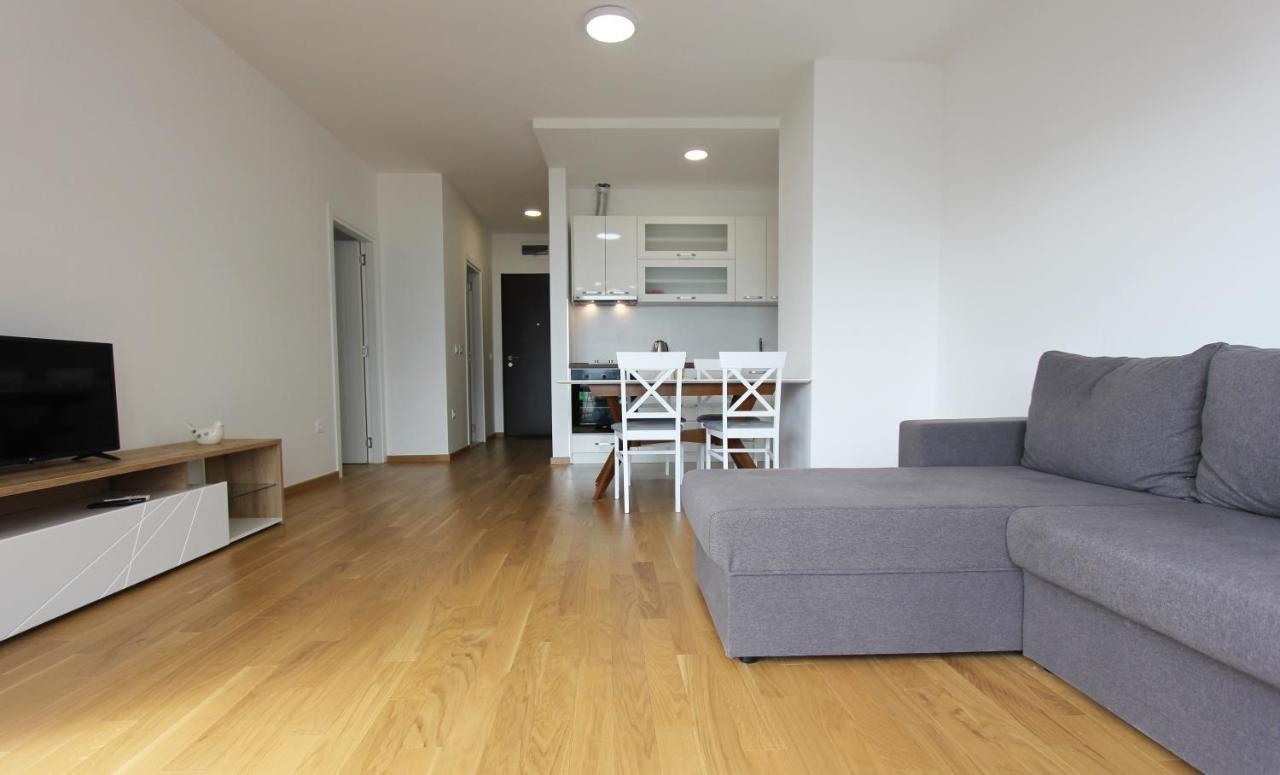Sea View Apartment In Becici Будва Екстериор снимка